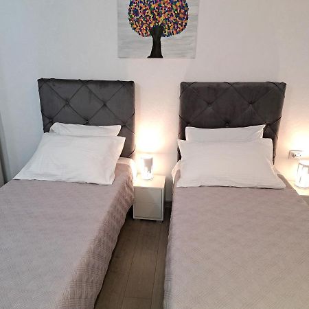 Luklena Lägenhet Split Exteriör bild