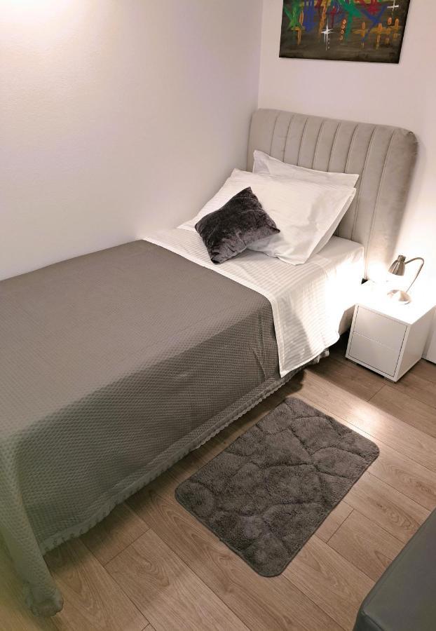 Luklena Lägenhet Split Exteriör bild
