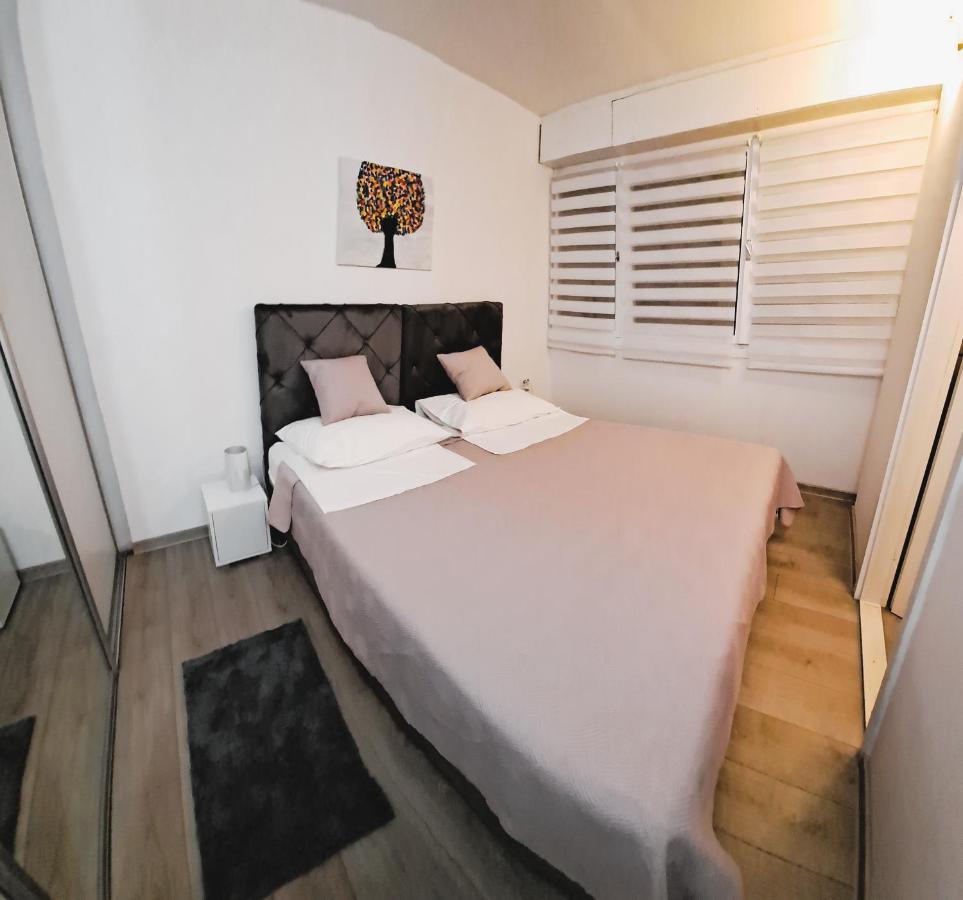 Luklena Lägenhet Split Exteriör bild